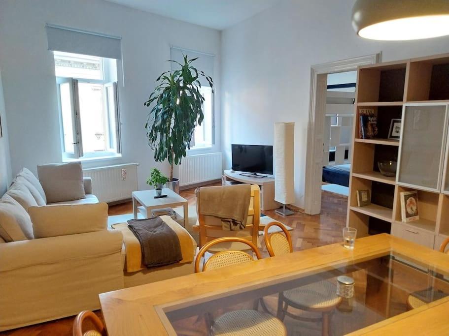 Zagreb Central 2Br + Parking Luaran gambar